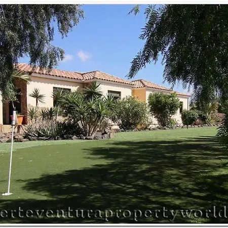 Green Oasis La Oliva